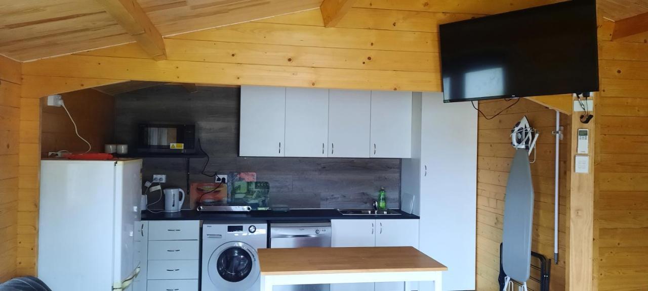 Churchill Cabin Maryborough Εξωτερικό φωτογραφία